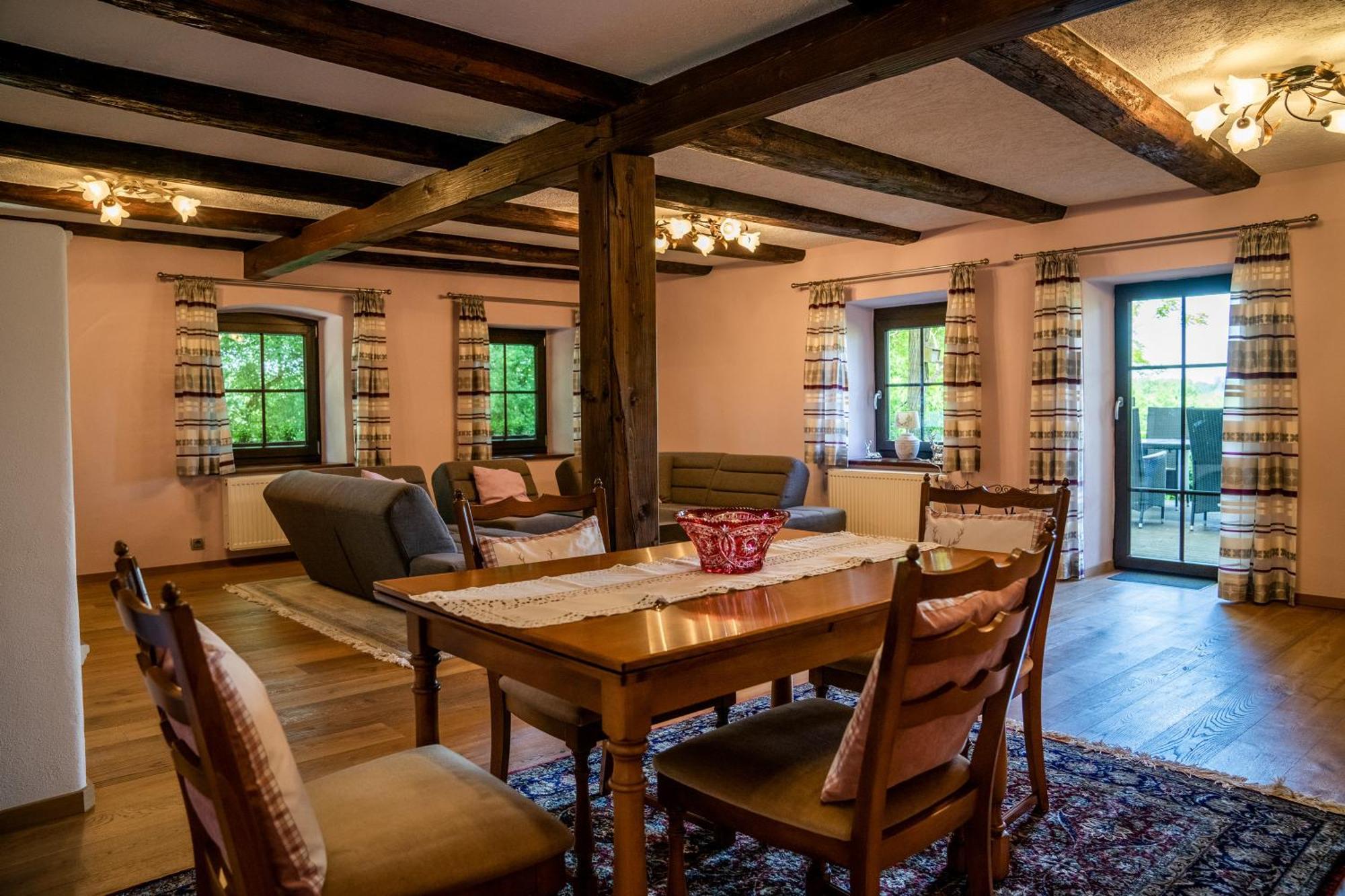 Ferienhaus Schmiedehof Hitzing エクステリア 写真