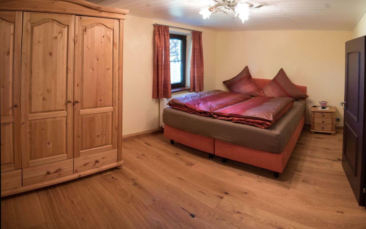 Ferienhaus Schmiedehof Hitzing エクステリア 写真